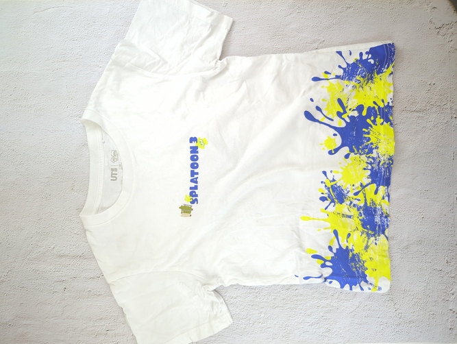 UNIQLO / Tシャツ & カットソー