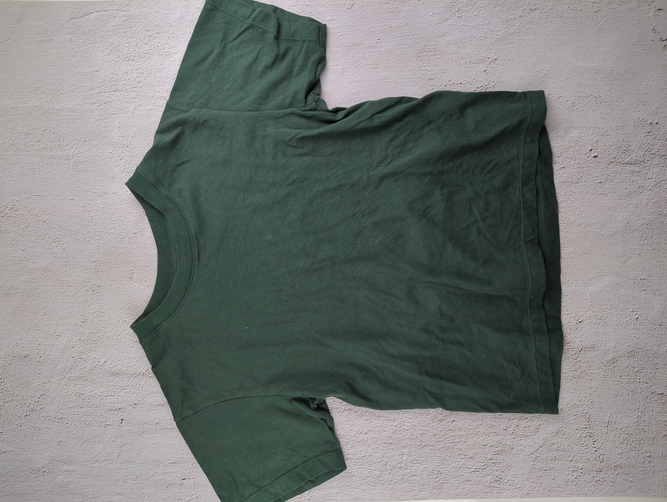 UNIQLO / Tシャツ & カットソー