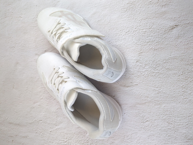 asics / スニーカー