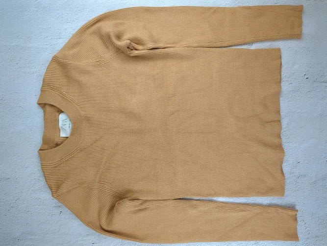 ZARA / ニット & セーター