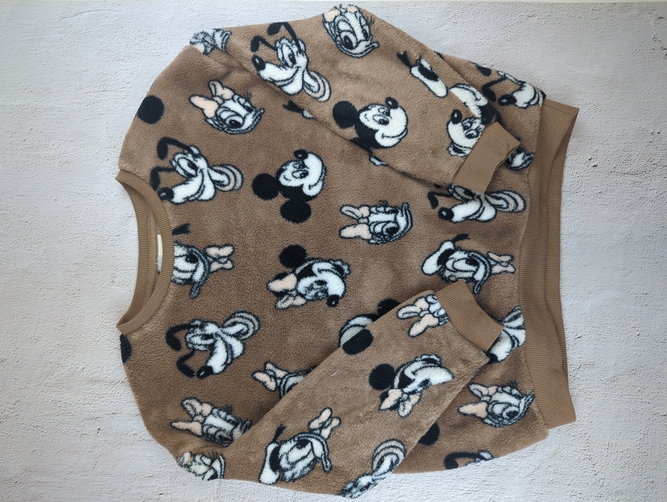 タキヒヨー株式会社 / フリース