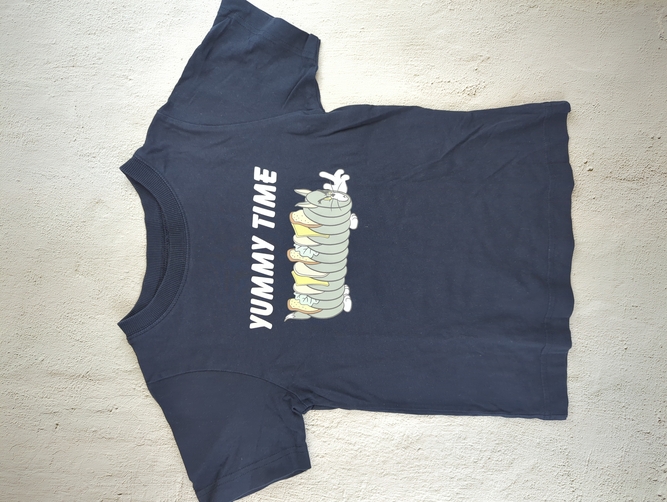 UNIQLO / Tシャツ & カットソー