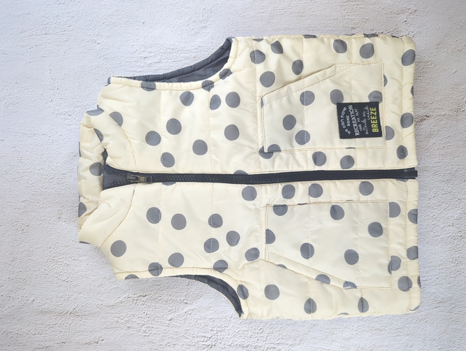 BREEZE / ダウン/中綿ベスト